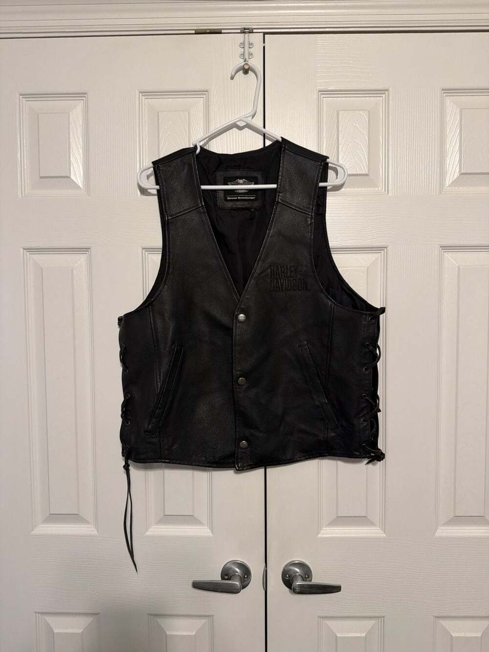 Harley-Davidson Genuine MotorClothes Black Leather Lace-Side Biker Vest